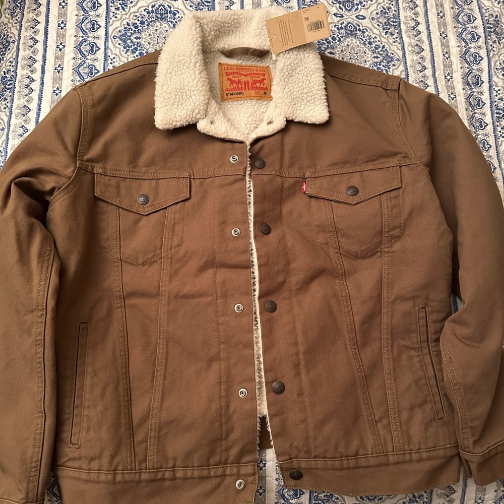 Levi’s Men’s Sherpa Trucker Jacket Brown